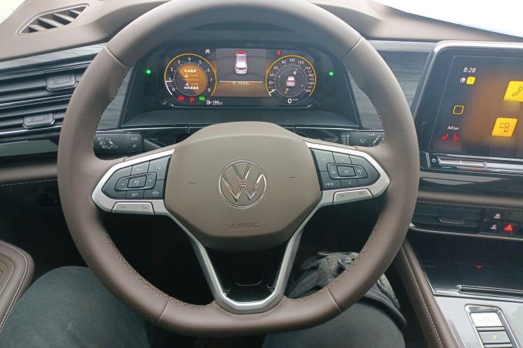 Used Volkswagen Viloran 2024 330TSI Luxury Edition