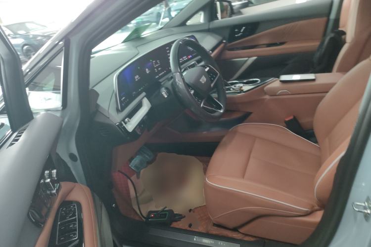 Used Cadillac OPTIQ 2024 Four-Wheel Drive Long-Range Version
