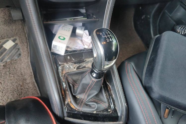 Used JAC Refine S3 2017 1.5L Manual Luxury Model