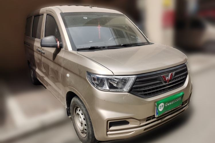 Used Wuling Hongguang V 2021 1.5L Jingqu Version LAR
