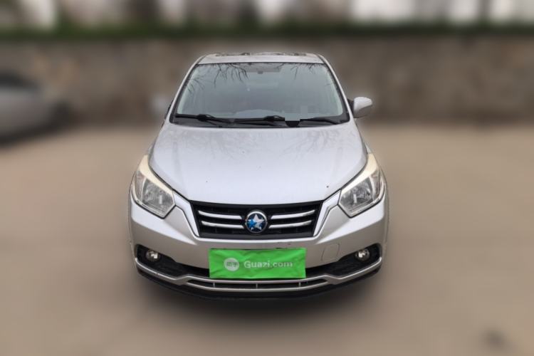 Used Venucia D50 2015 1.6L Manual Luxury Edition
