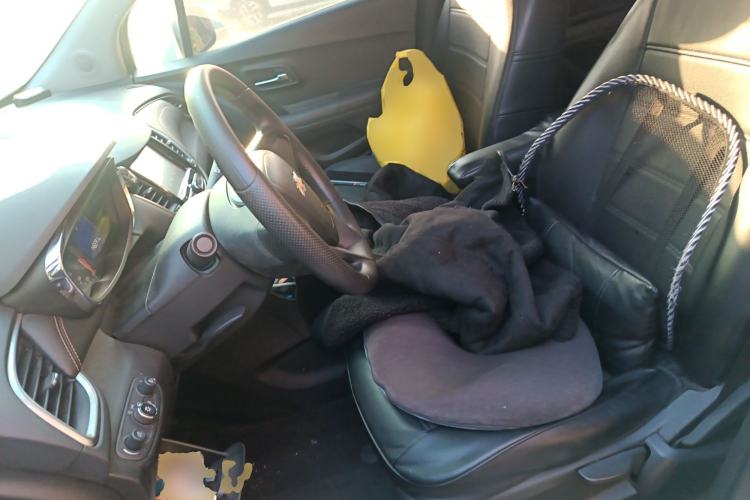 Used Chevrolet Trax 2018 330T Automatic Two-Wheel Drive Elite Model Left Front Seat