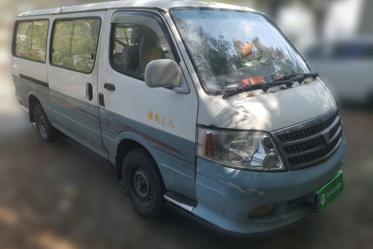 Used Foton Scenic 2011 2.0L Express Standard Short-Wheelbase Low-Roof 491EQ4A Front Right 45 Deg