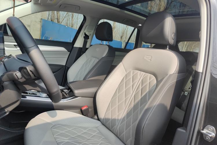 Used Volkswagen Tavendor 2023 380TSI Four-Wheel Drive R-Line Cruise Edition