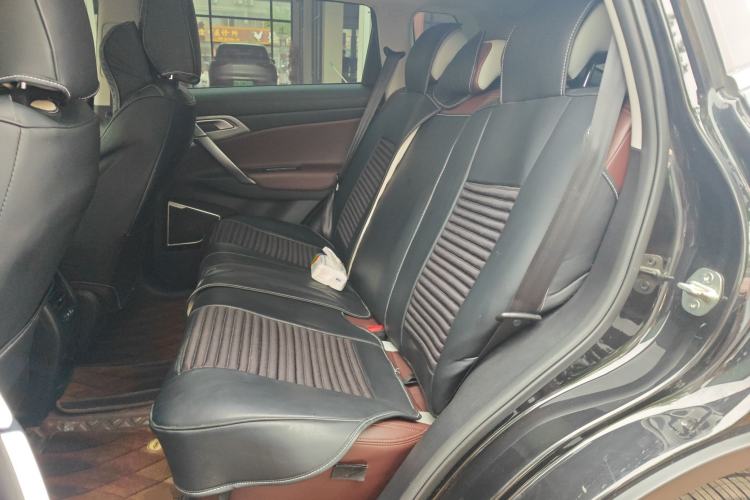 Used Geely Auto Emgrand X7 Sport 2022 1.8TD DCT Zhiya Trim
