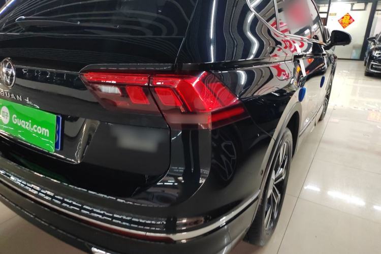 Used Volkswagen Tiguan L 2024 Outstanding Model 330TSI Automatic Two-Wheel Drive R-Line Dragon Glory Edition Exterior 3