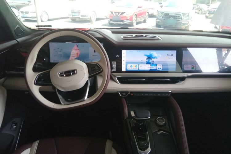 Used Geely Auto Monjaro L 2024 2.0TD High-Power Automatic Two-Wheel Drive Yunqi Version
