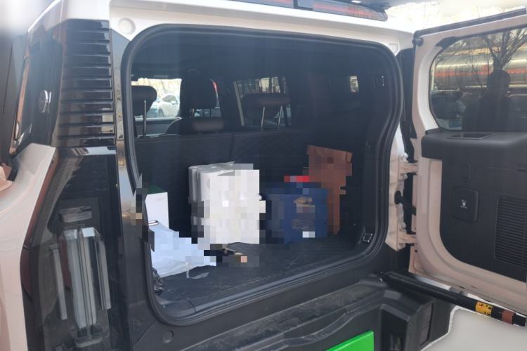 Used JETOUR Traveler 2025 2.0TD DCT Four-Wheel Drive Silver Dragon Wings Air
