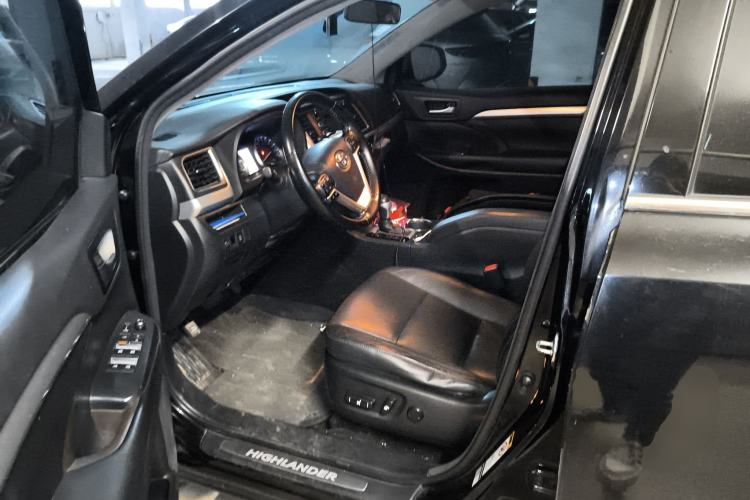 Used Toyota Highlander 2015 2.0T Four-Wheel Drive Luxury Edition 7-Seater
