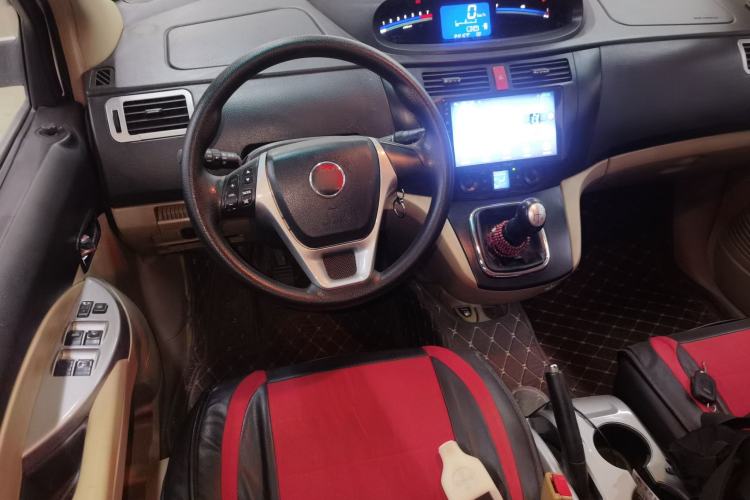 Used FORTHING Joyear SUV 2012 1.6L Luxury Model
