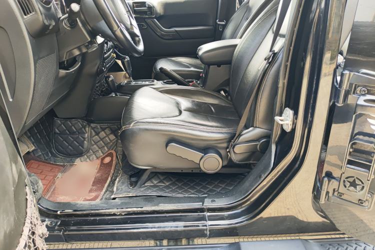 Used Jeep Wrangler 2015 3.0L Sahara Four-Door Comfort Edition