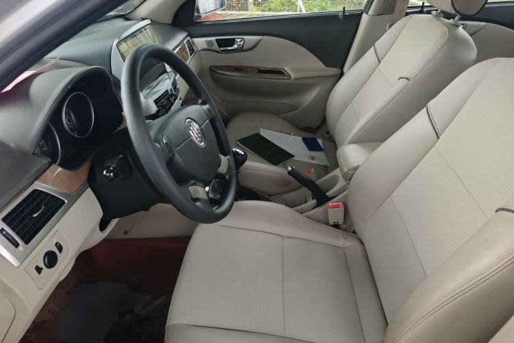 Used Buick Excelle 2015 1.5L Manual Classic Trim Left Front Seat