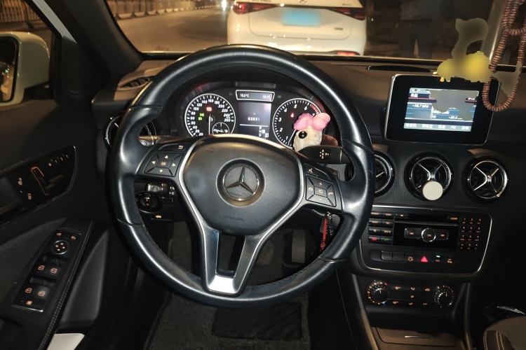 Used Mercedes-Benz A-Class 2013 A 180 Fashion Model