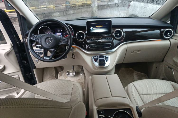 Used Mercedes-Benz V-Class 2017 V 260 L Prestige Extended Edition