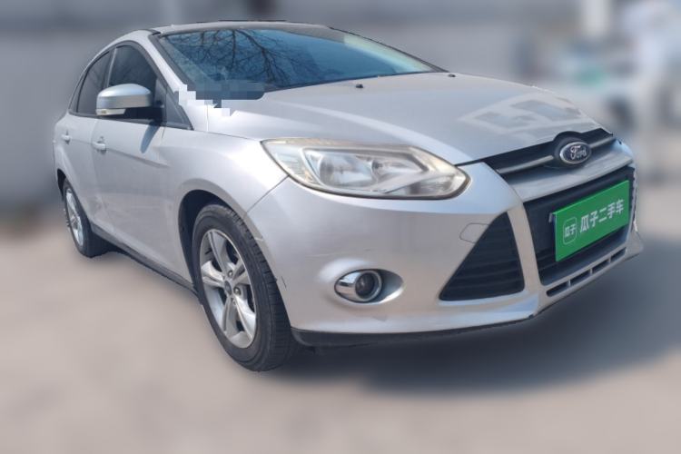 Used Ford Focus 2012 Sedan 1.6L Automatic Fashion Edition
