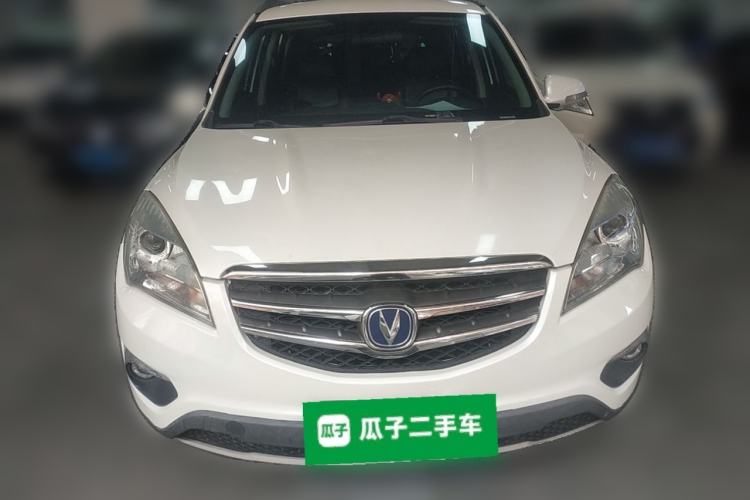 Used CHANGAN CS35 2014 1.6L Automatic Luxury Model China IV Standard Front