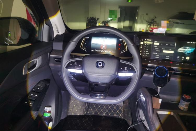 Used CHANGAN NEVO Hunter K50 2025 Model Long Box Four-Wheel Drive Luxury Steering Wheel