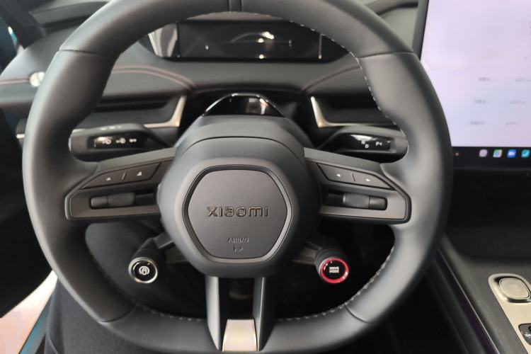 Used Xiaomi Auto SU7 2024 Rear-Drive Long-Range Intelligent Driving Version Steering Wheel