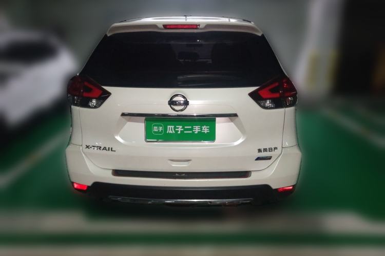 Used Nissan X-Trail 2017 2.0L CVT Fashion Edition 2WD
