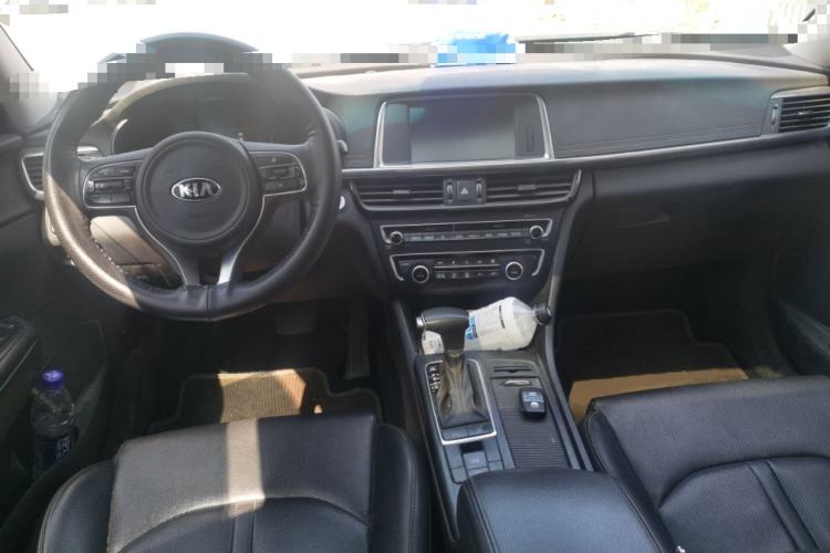 Used Kia K5 New Energy 2018 2.0L Smart Enjoyment Version Center Console