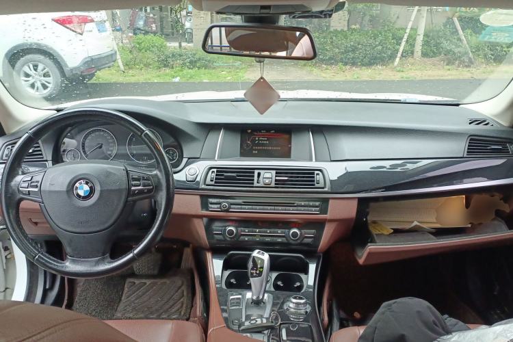 Used BMW 5 Series 2014 520Li Elegant Model