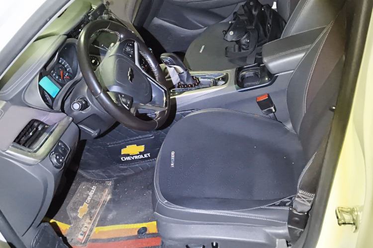 Used Chevrolet Malibu 2018 530T Automatic Luxury Edition Left Front Seat