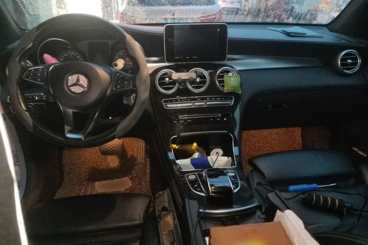 Used Mercedes-Benz GLC 2016 GLC 260 4MATIC Luxury Model
