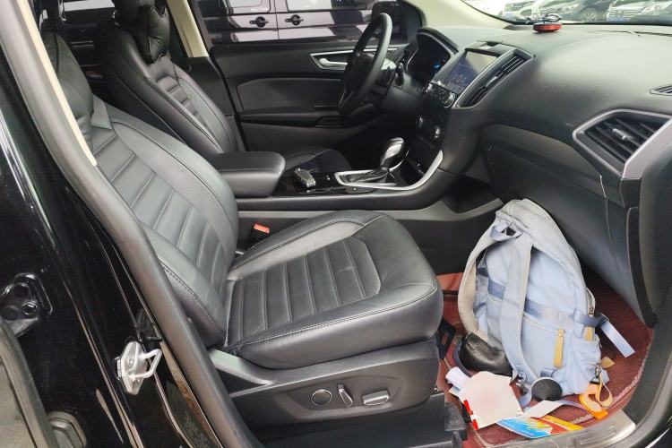 Used Ford Edge 2018 Facelifted EcoBoost 245 Two-Wheel-Drive Platinum Edition 5 Seats China V Emission Standard
