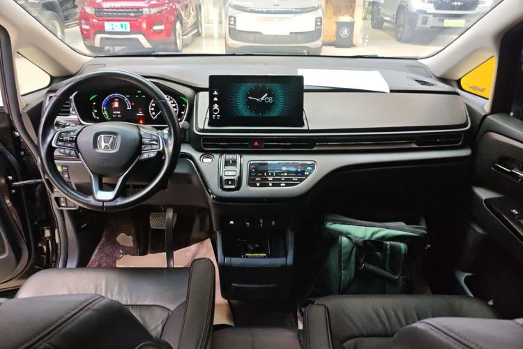 Used Honda Elysion 2022 2.0L eHEV Luxury Edition
