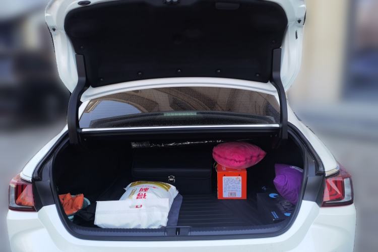 Used Lexus ES 2024 200 Premium Edition Trunk