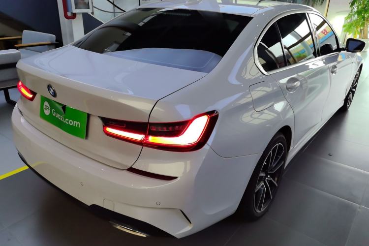 Used BMW 3 Series 2021 320Li M Sport Package Rear Right 45 Deg