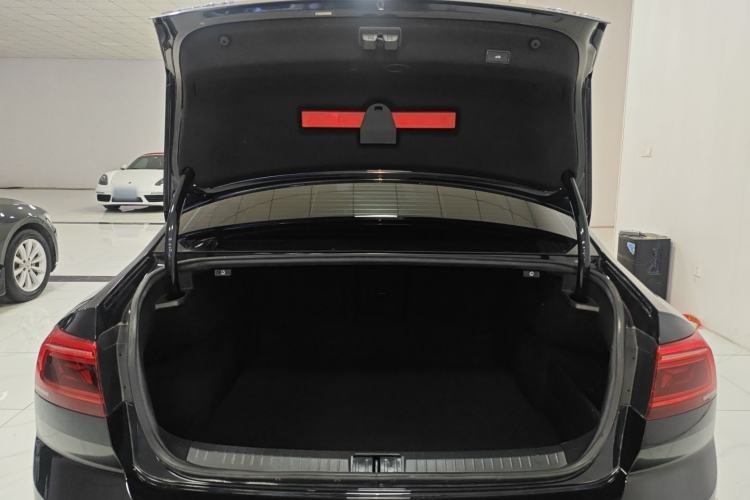 Used Volkswagen Magotan 2020 330TSI DSG Luxury Edition