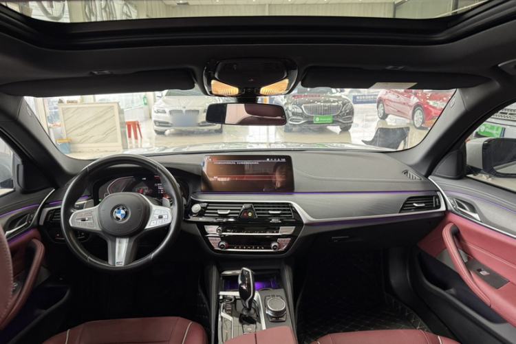 Used BMW 5 Series 2022 Second Facelift 530Li Leading Edition M Sport Package
