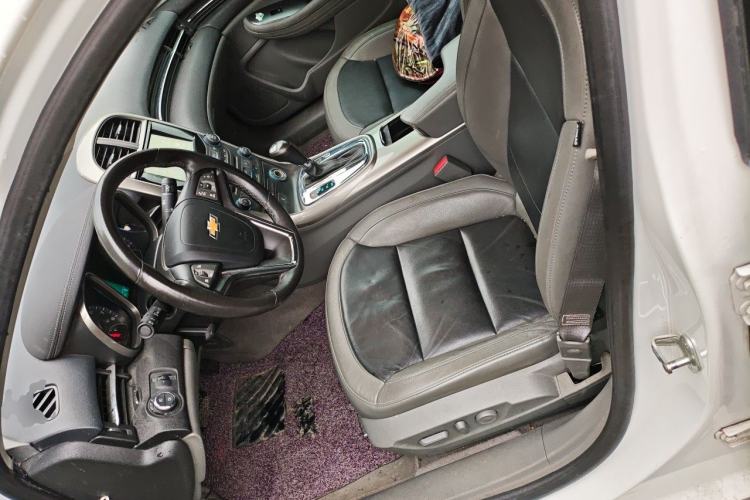 Used Chevrolet Malibu 2014 2.4L Automatic Luxury Edition Left Front Seat