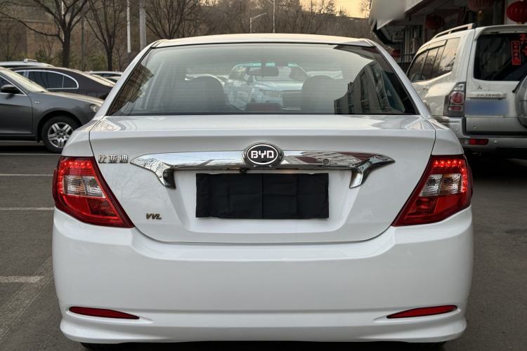 Used BYD F3 2015 Energy-Efficient Model 1.5L Manual Comfort Edition
