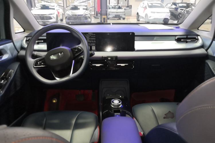 Used Geometry E Firefly 2022 401KM Lightning Tiger 4-Seater
