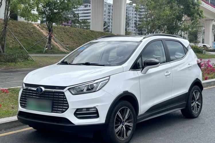 Used BYD Yuan New Energy 2018 EV360 Smart Connected Cool Model