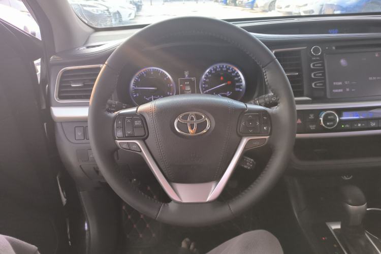 Used Toyota Highlander 2015 2.0T Four-Wheel Drive Ultimate Edition 7-Seater