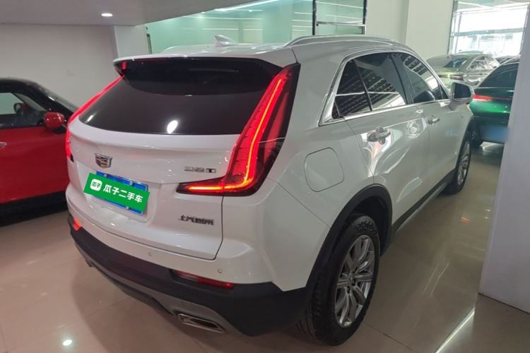 Used Cadillac XT4 2021 28T Two-Wheel Drive Leading Version
