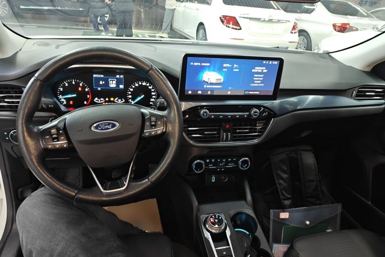 Used Ford Focus Active 2020 EcoBoost 180 Automatic Titanium Edition
