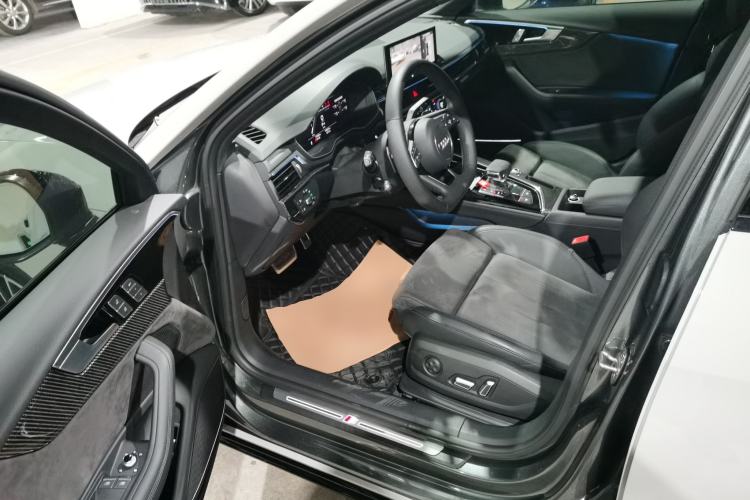 Used Audi A4L 2024 45 TFSI quattro Prestige Dynamic Edition