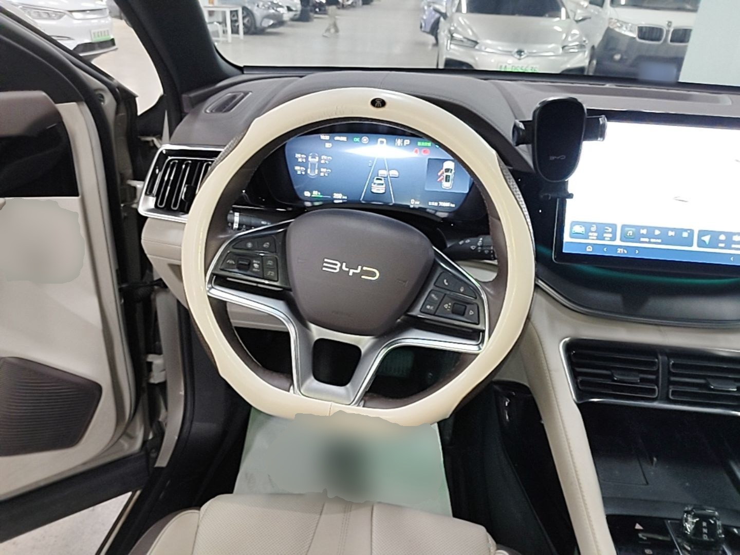 BYD Song PLUS New Energy 2025 EV 520km Premium Version — снимка 15
