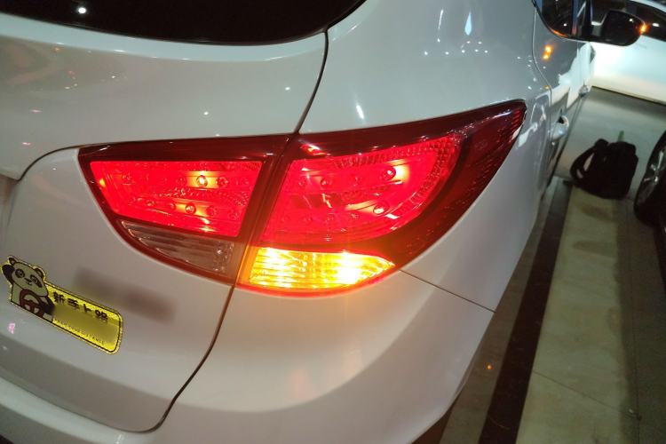 Used Hyundai ix35 2015 2.0L Automatic 2WD Comfort Edition China V Standard Right Rear Taillight