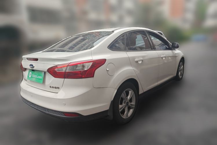 Used Ford Focus 2012 Sedan 1.6L Automatic Fashion Edition