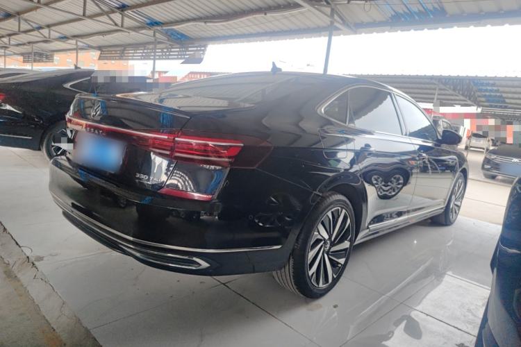 Used Volkswagen Passat 2022 330TSI Luxury Edition
