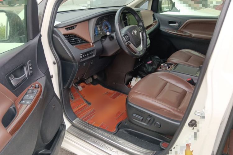 Used Toyota SIENNA  Driver Seat