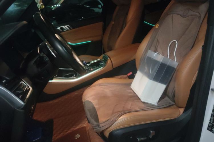 Used BMW X5 2020 xDrive40i 3.0T Standard Edition Middle East Left Front Seat