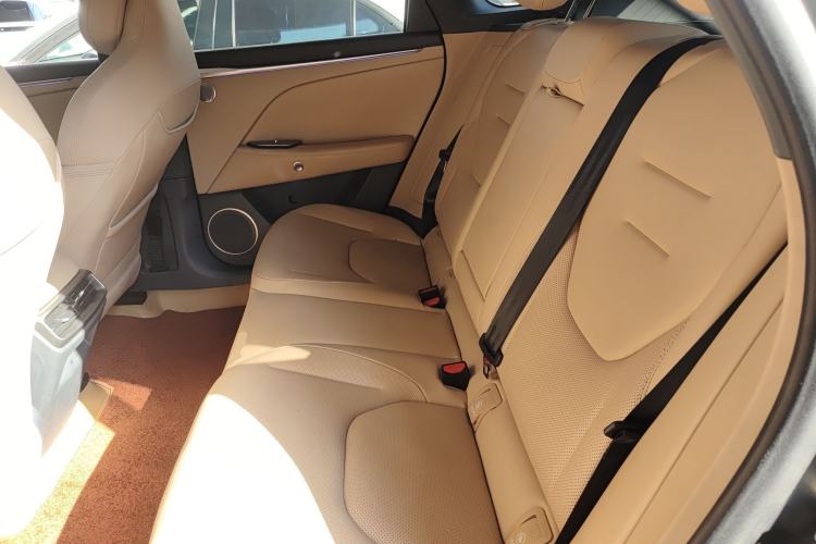 Used ARCFOX Alpha T5 2024 660 MAX
