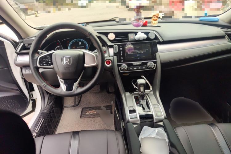 Used Honda Civic 2016 220TURBO CVT Luxury Edition Center Console
