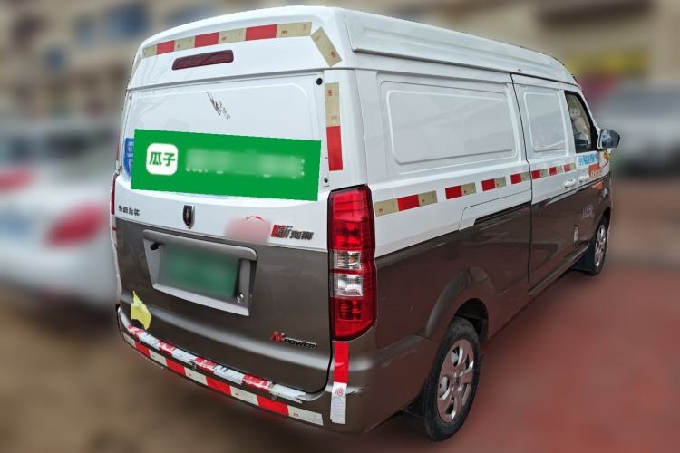 Used Jinbei New Hiace X30L 
